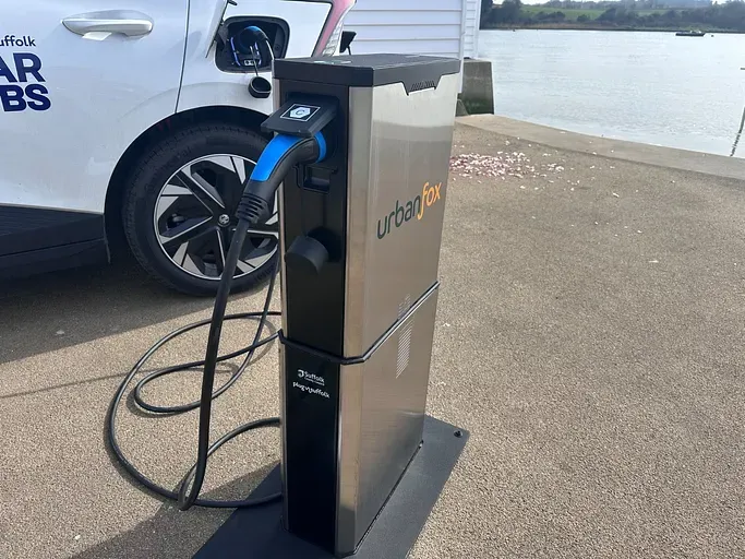 urban fox ueone chargepoint 