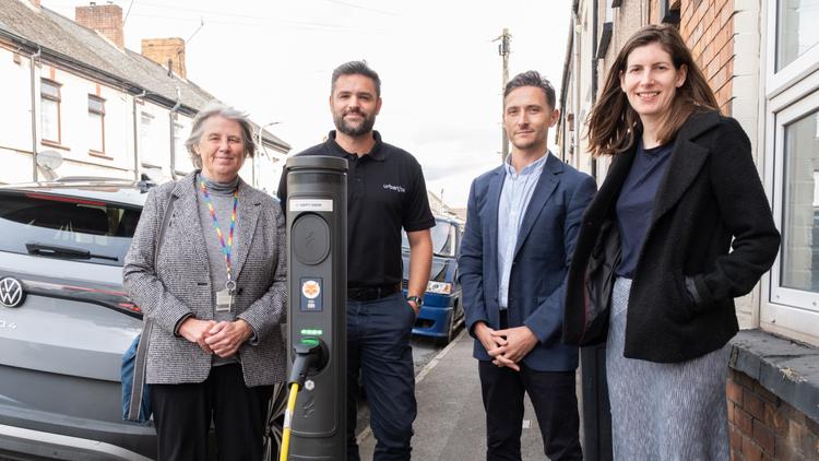 Urban Fox rolls out Newport’s first lamppost EV chargers