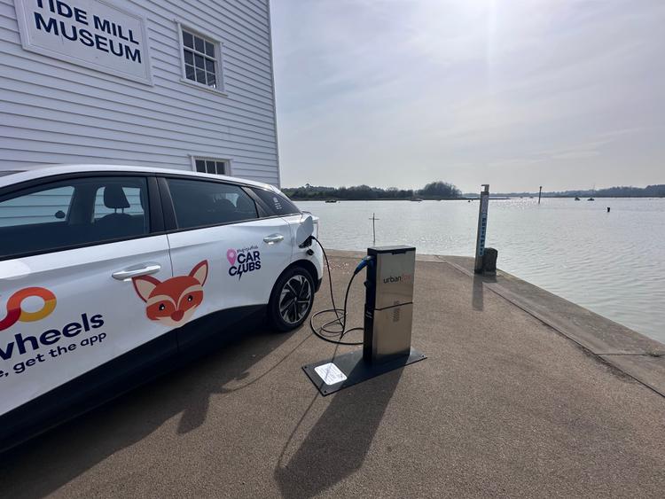 Urban Fox Secures Suffolk County Council Contract to Deliver Innovative On-Street EV Charging Network