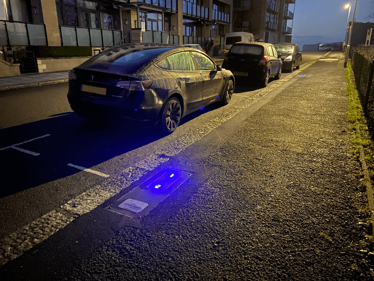 Accelerating sustainable  e-mobility in Plymouth